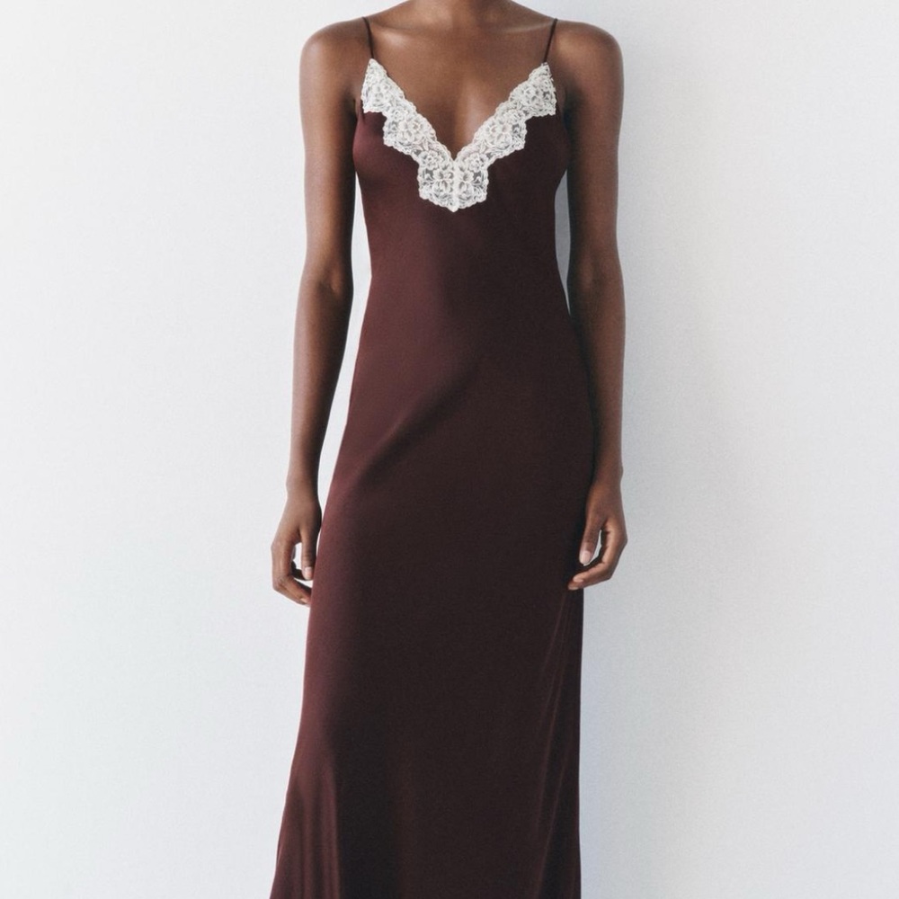 Size Small | Zara | 100% Viscose Satin Slip Dress